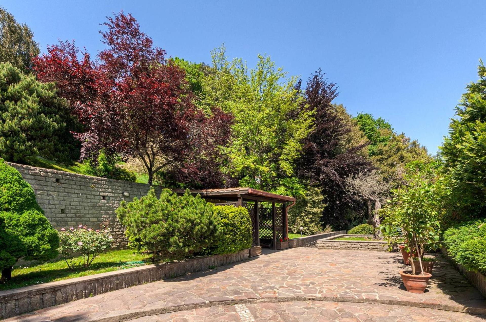 Villa Carolina - Piscina E Parco Panoramico Campagnano Di Roma Exterior foto